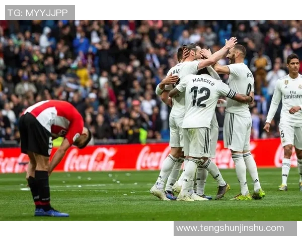 热刺与埃弗顿激战正酣直播比赛精彩瞬间回顾与分析